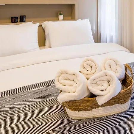Exquisite Studio W/ac 5 Min To Taksim Square