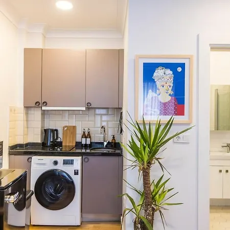 Exquisite Studio W/ac 5 Min To Taksim Square * Istanbul